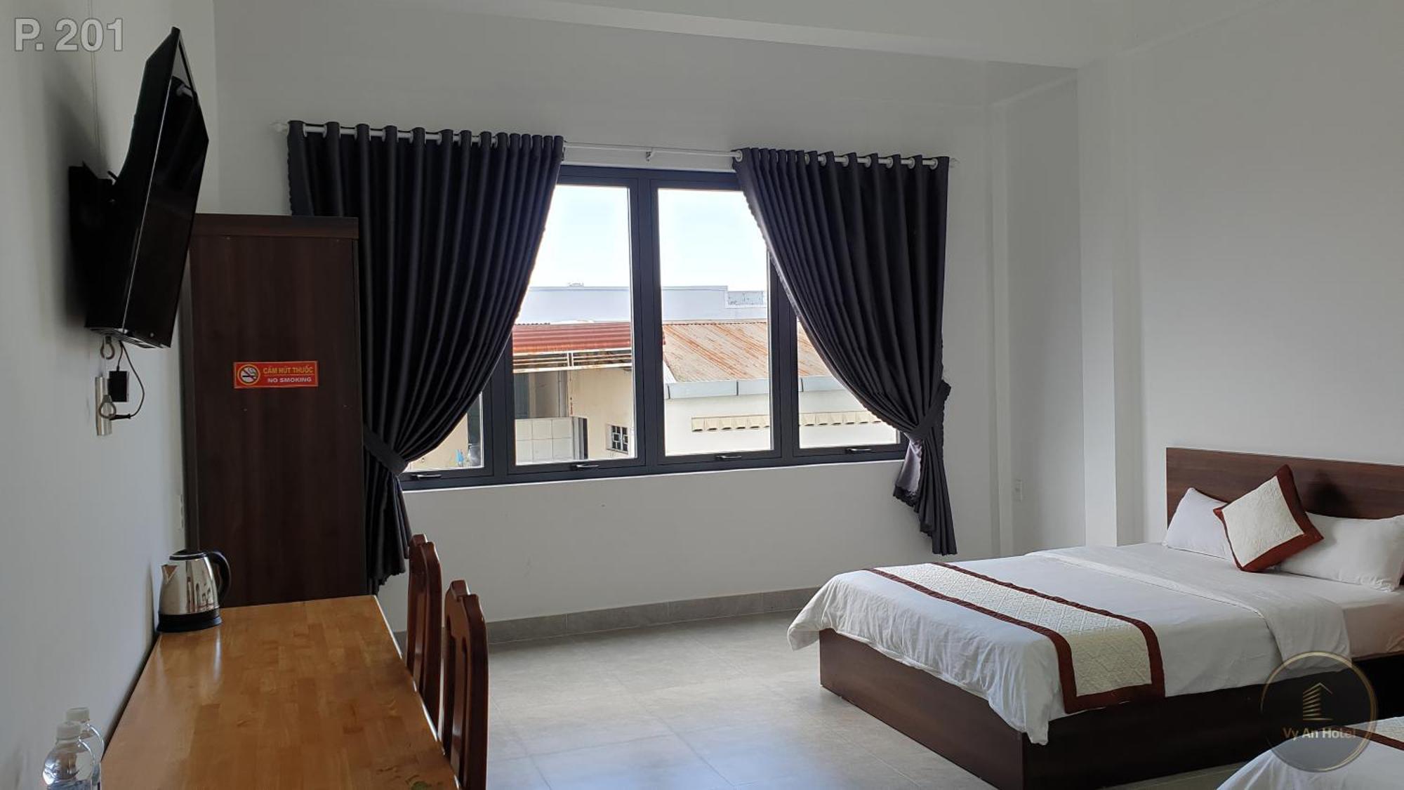 Vy An Hotel Бао Лок Екстериор снимка